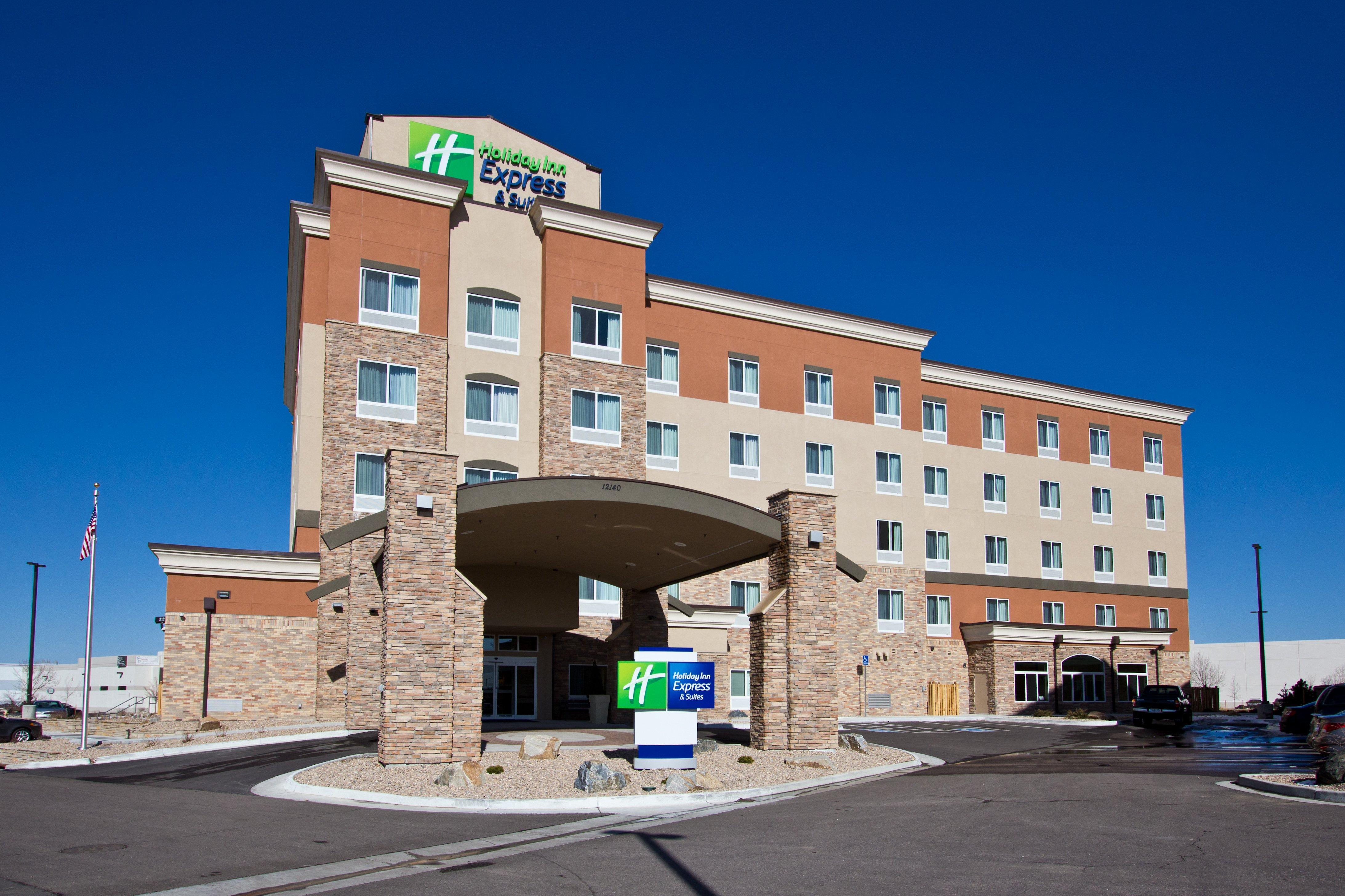 Holiday Inn Express And Suites Denver East Peoria Street, An Ihg Hotel Buitenkant foto